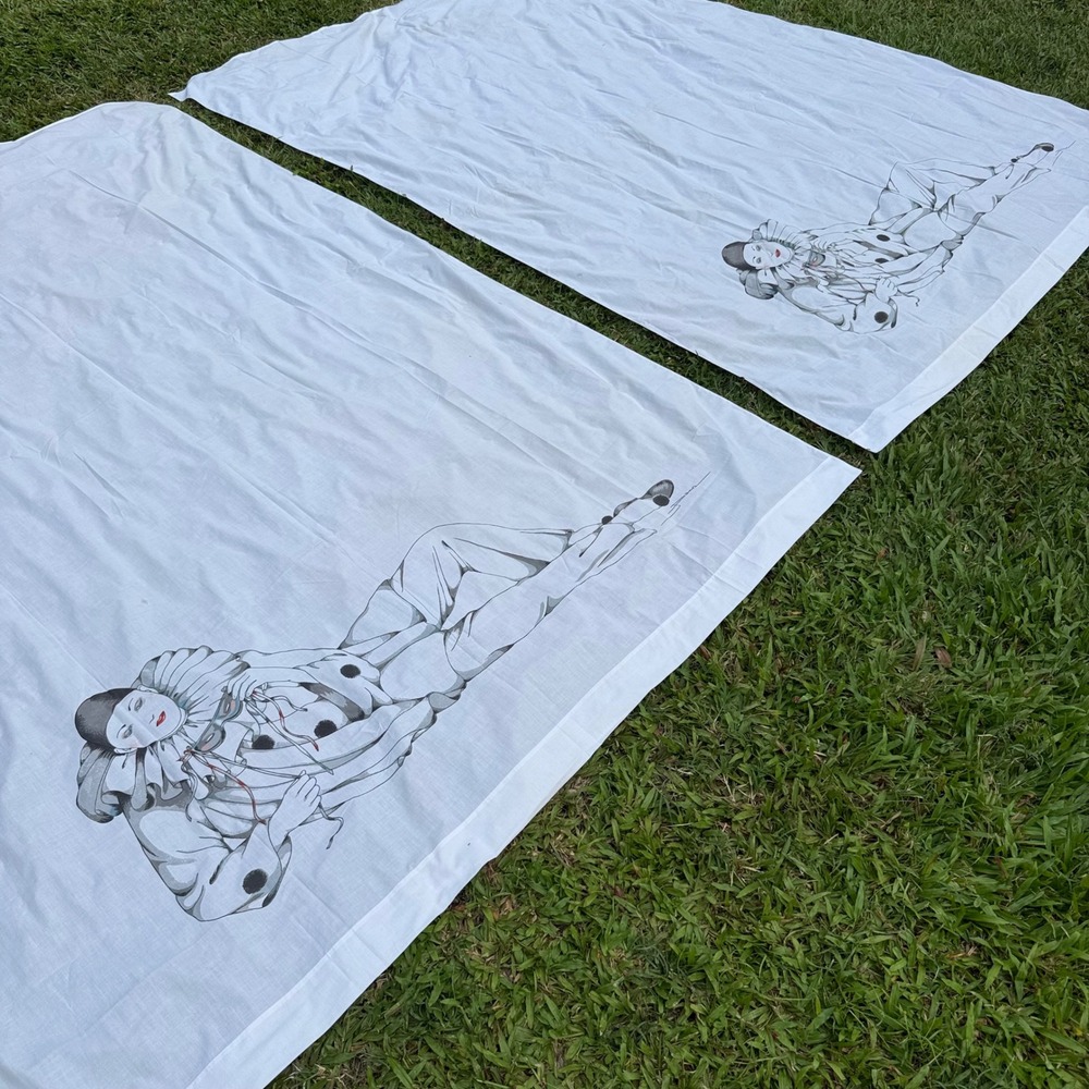 Vintage 1978 J.P. Stevens Pierrot Clown Pillowcase Pair White Dano Art Graphic